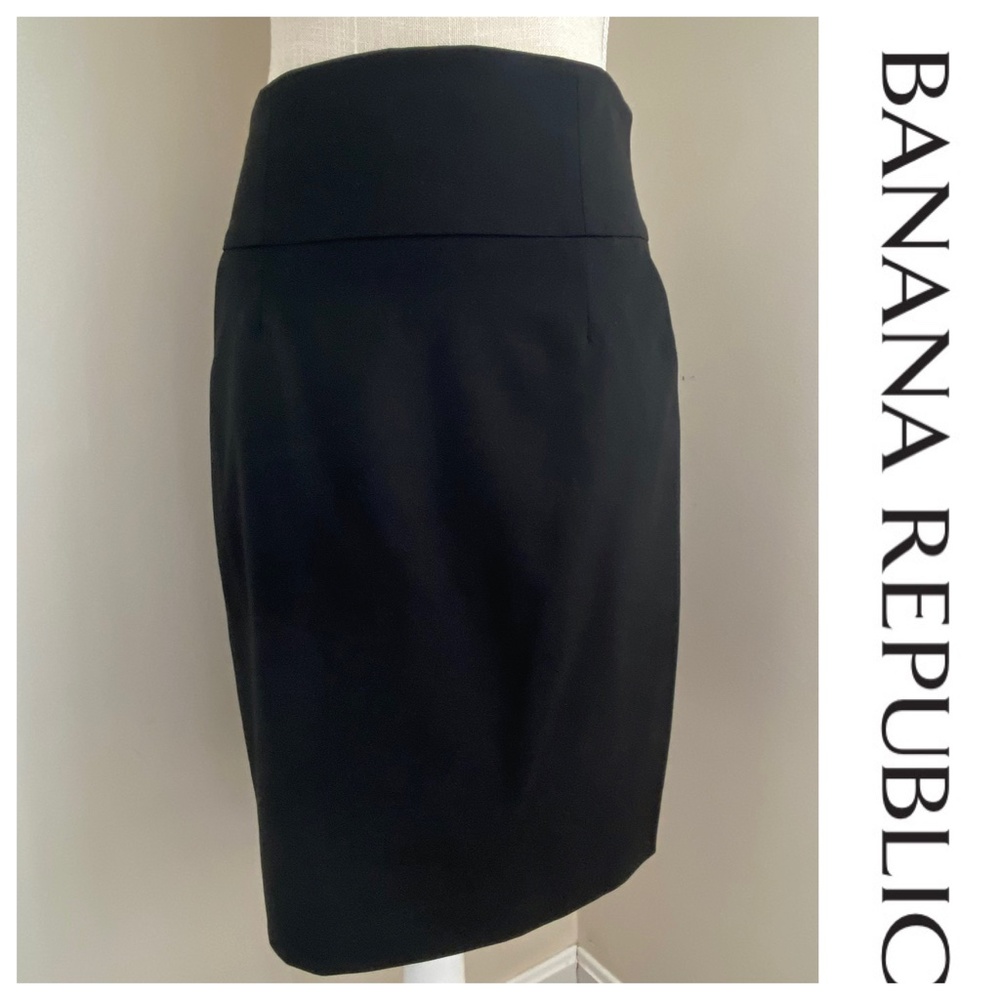 Banana Republic Black Wool Skirt with pockets, 4